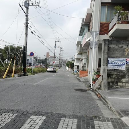 فندق Okinawaفي  Koza Share House المظهر الخارجي الصورة